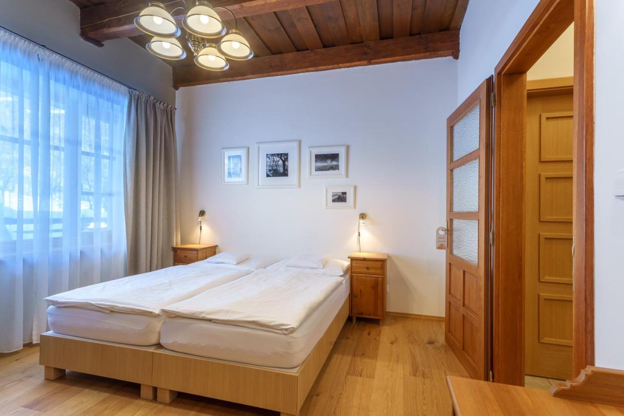 Hotel A Restaurace U Vychopnu Vsetin