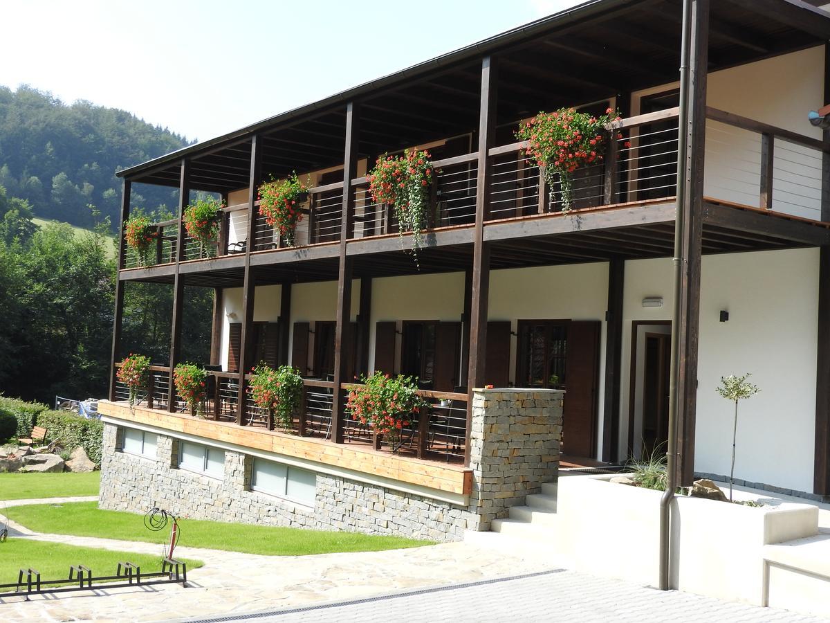 A Restaurace U Vychopnu