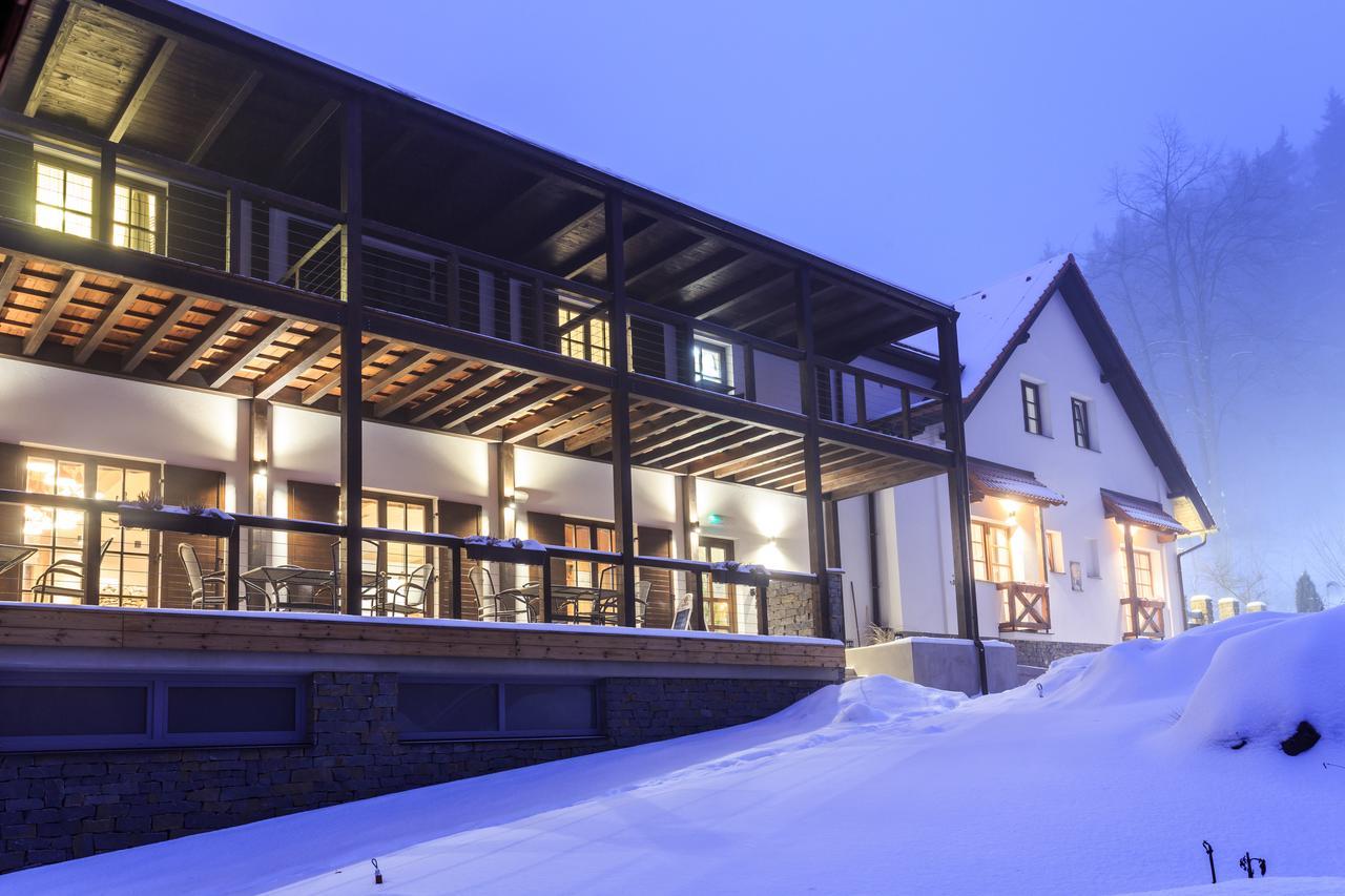 Hotel A Restaurace U Vychopnu