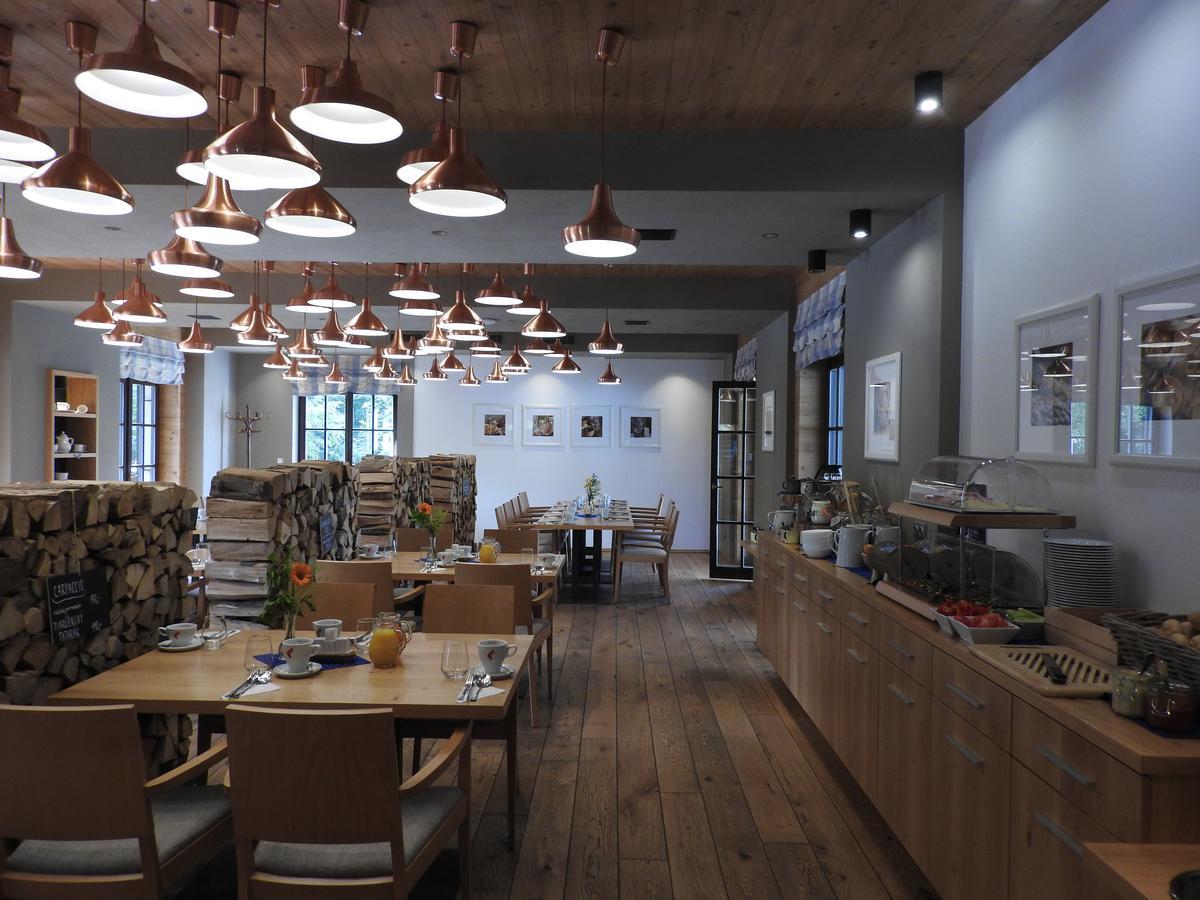 A Restaurace U Vychopnu Hotel